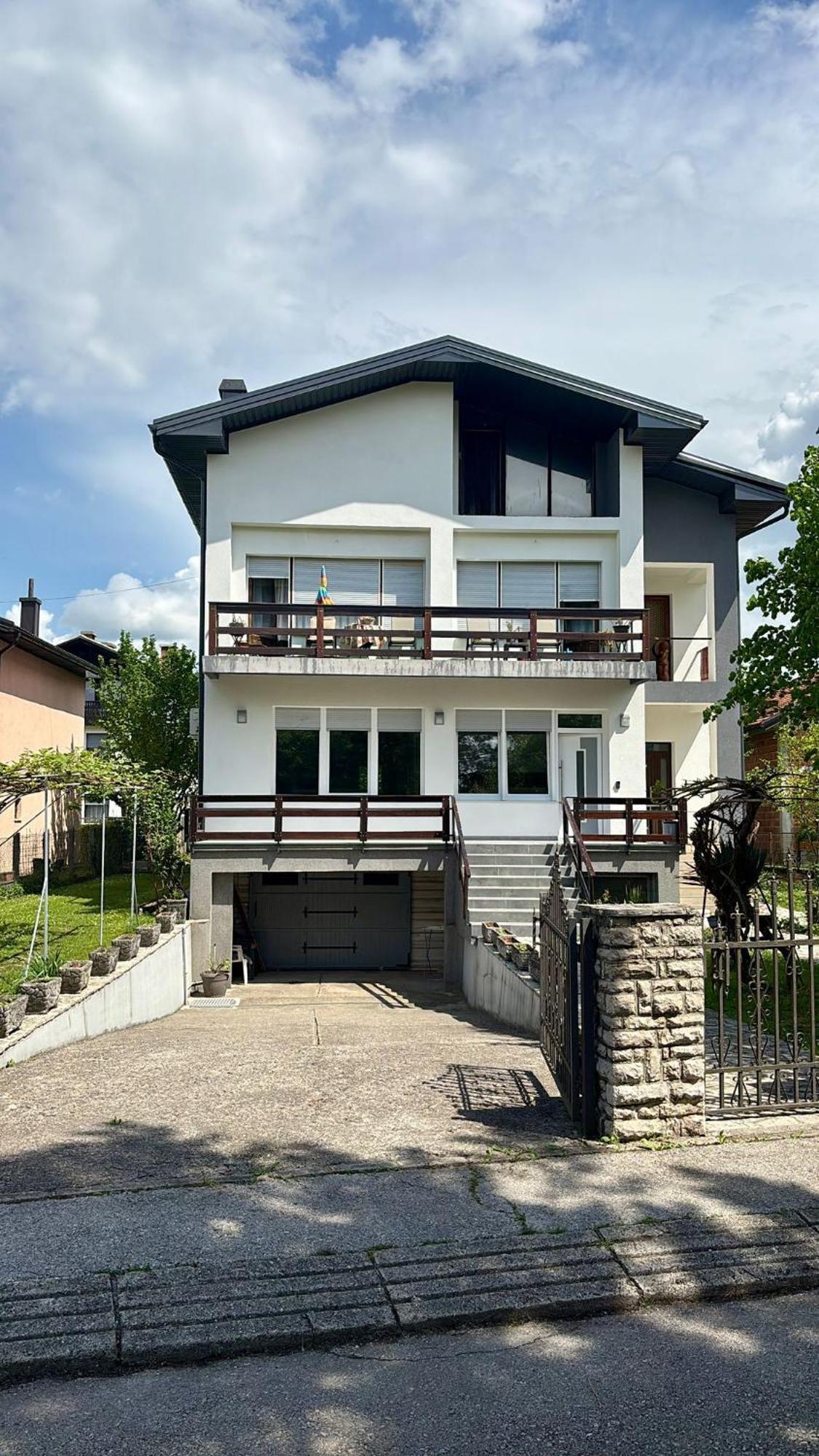 Apartment Una Laguna Bihac Exterior photo
